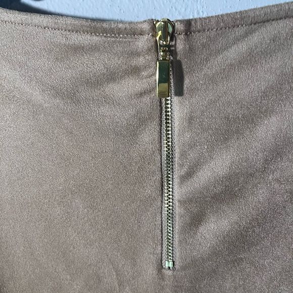 travelers collection Chicos Size I Faux Suede back Zipper 3/4 Sleeve Caramel - Picture 6 of 9